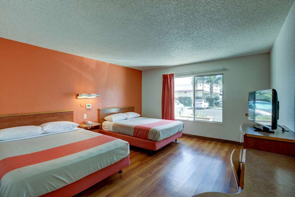 motel 6 irvine orange county airport