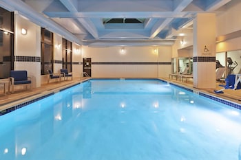 hotel auburn hills