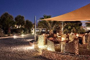 Santo Miramare Resort,Near Perivolos Beach,4 star