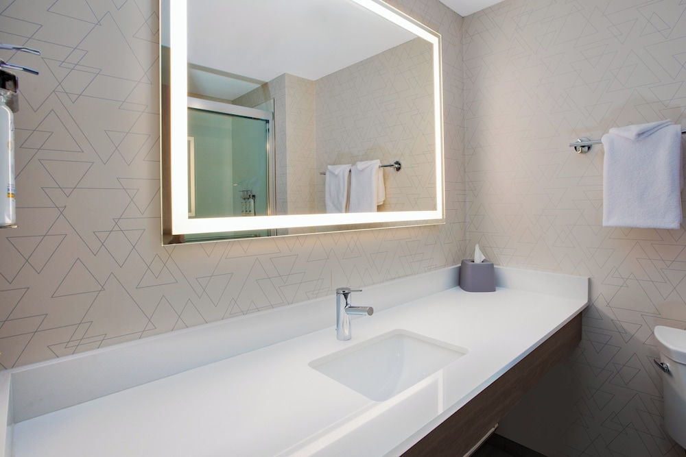 holiday inn express sault ste marie by ihg