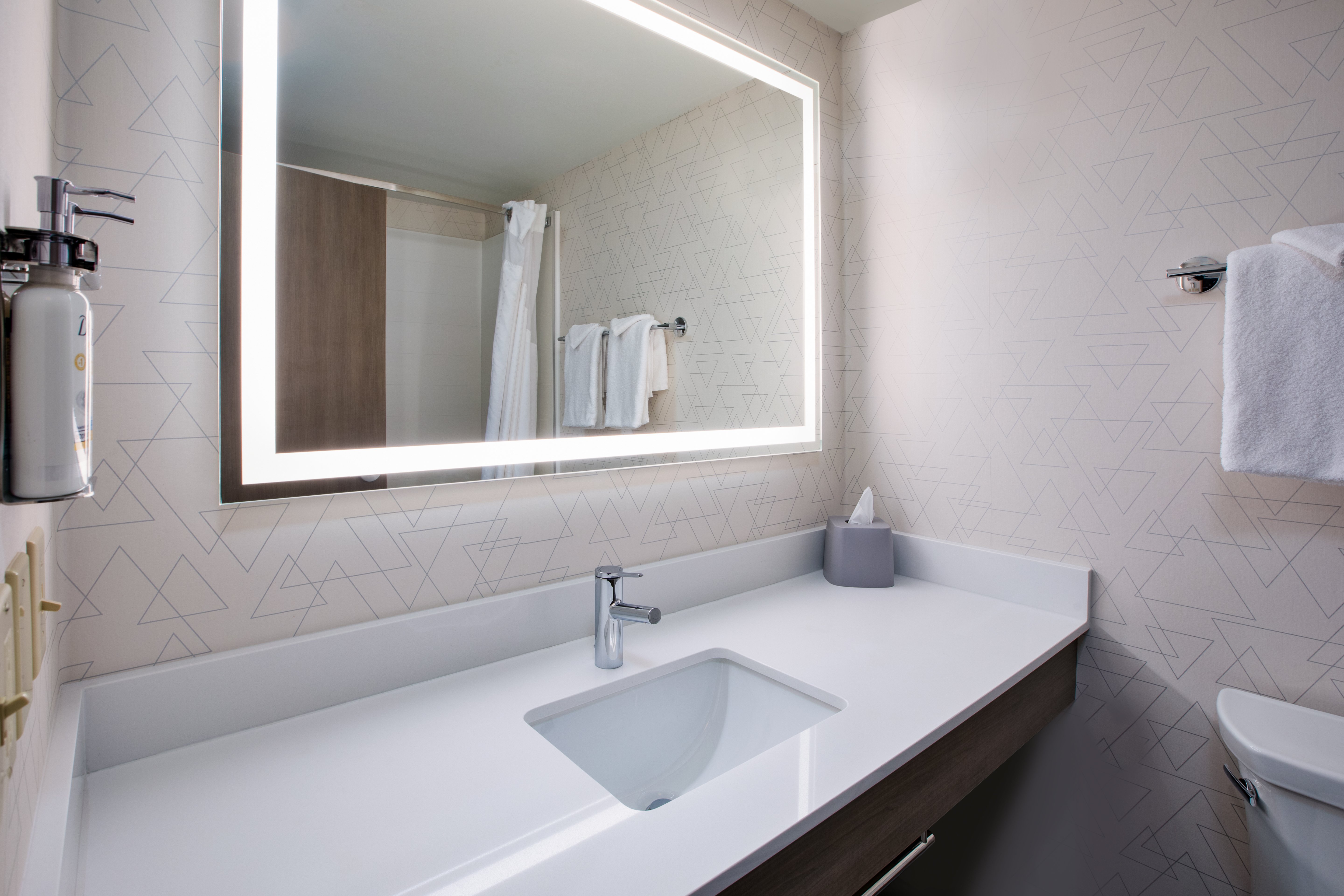 holiday inn express sault ste marie by ihg