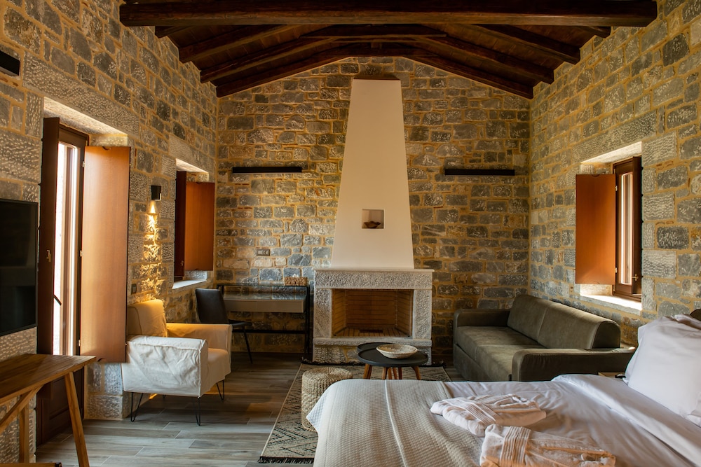 manifest hotel