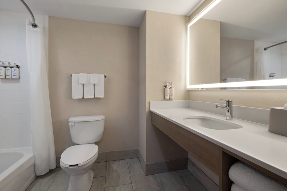 holiday inn express and suites sebring by ihg