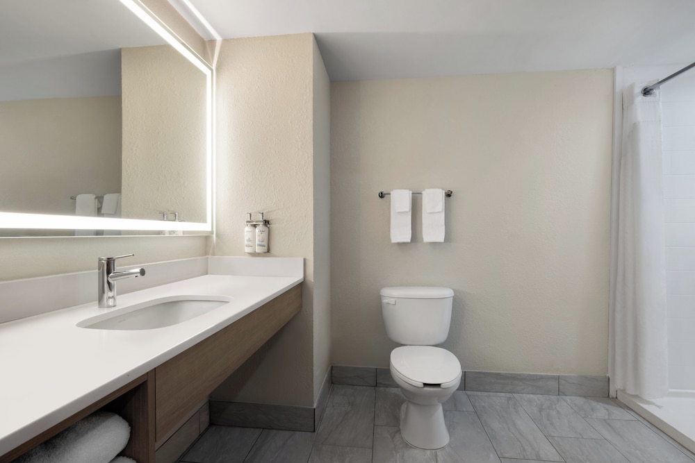 holiday inn express and suites sebring by ihg