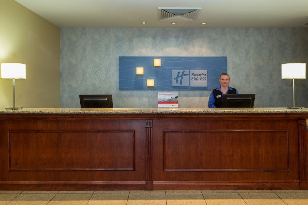 holiday inn express and suites sebring by ihg