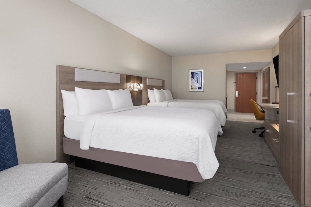 holiday inn express and suites sebring by ihg