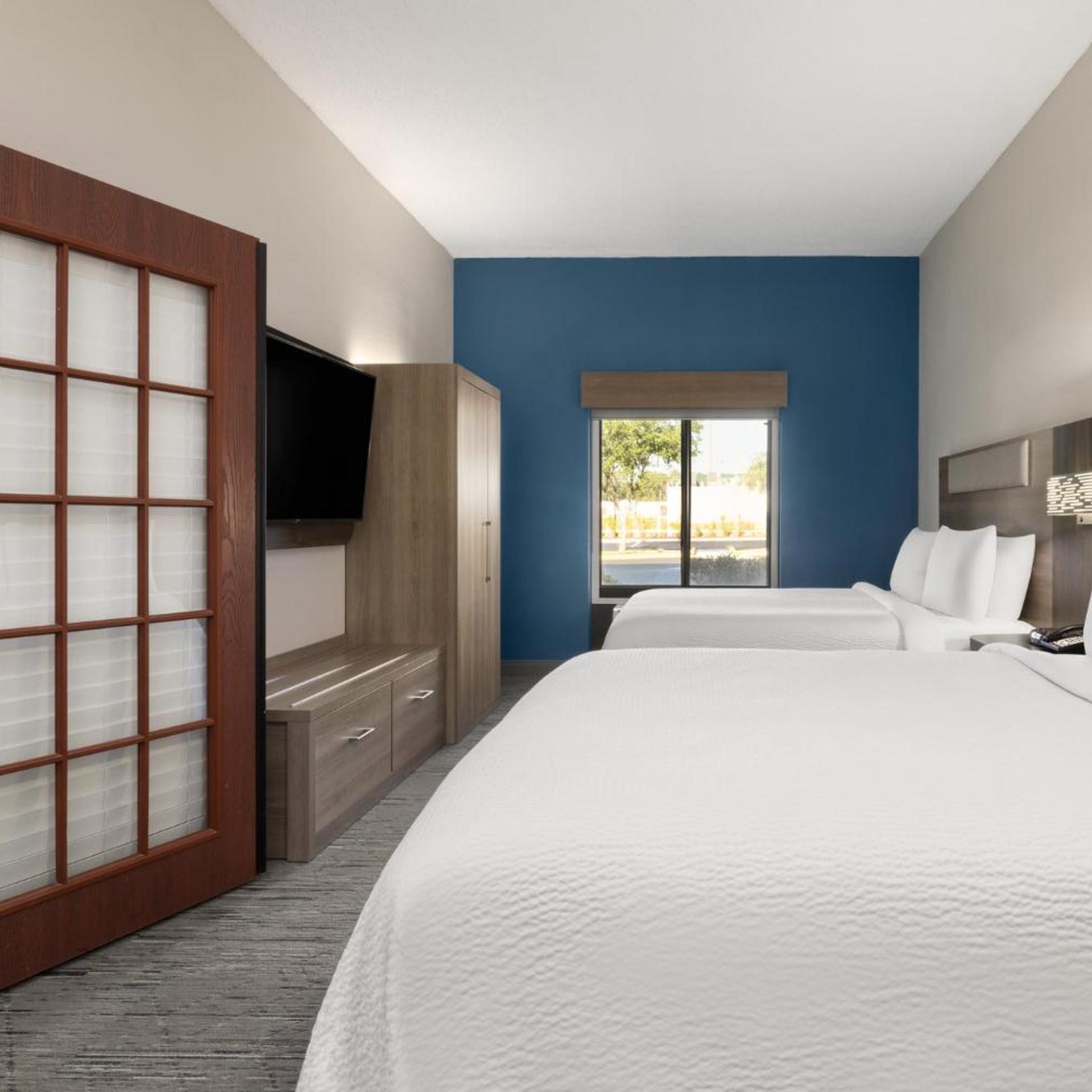holiday inn express and suites sebring by ihg