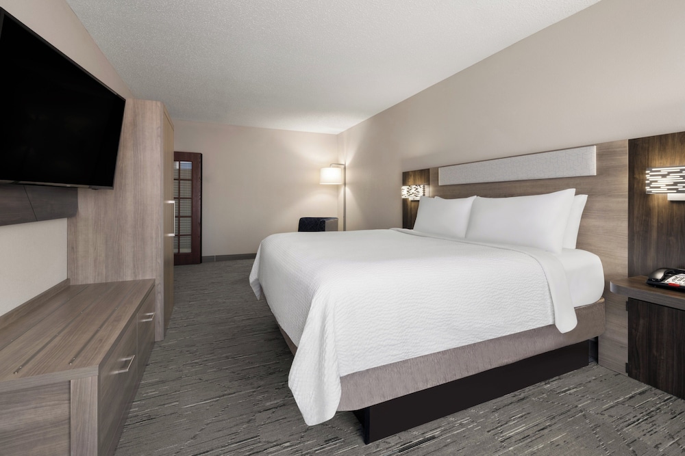 holiday inn express and suites sebring by ihg