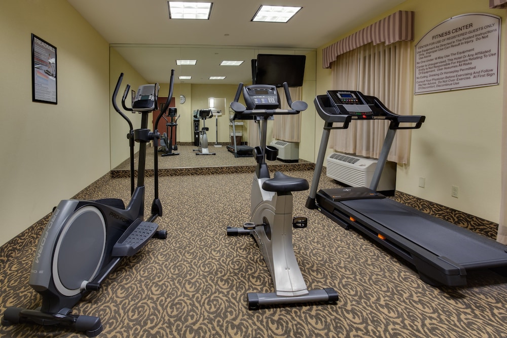 holiday inn express and suites sebring by ihg