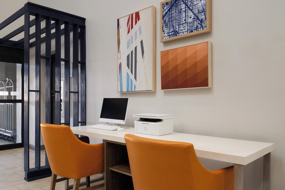 holiday inn express and suites sebring by ihg