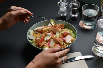 tribe paris la defense esplanade