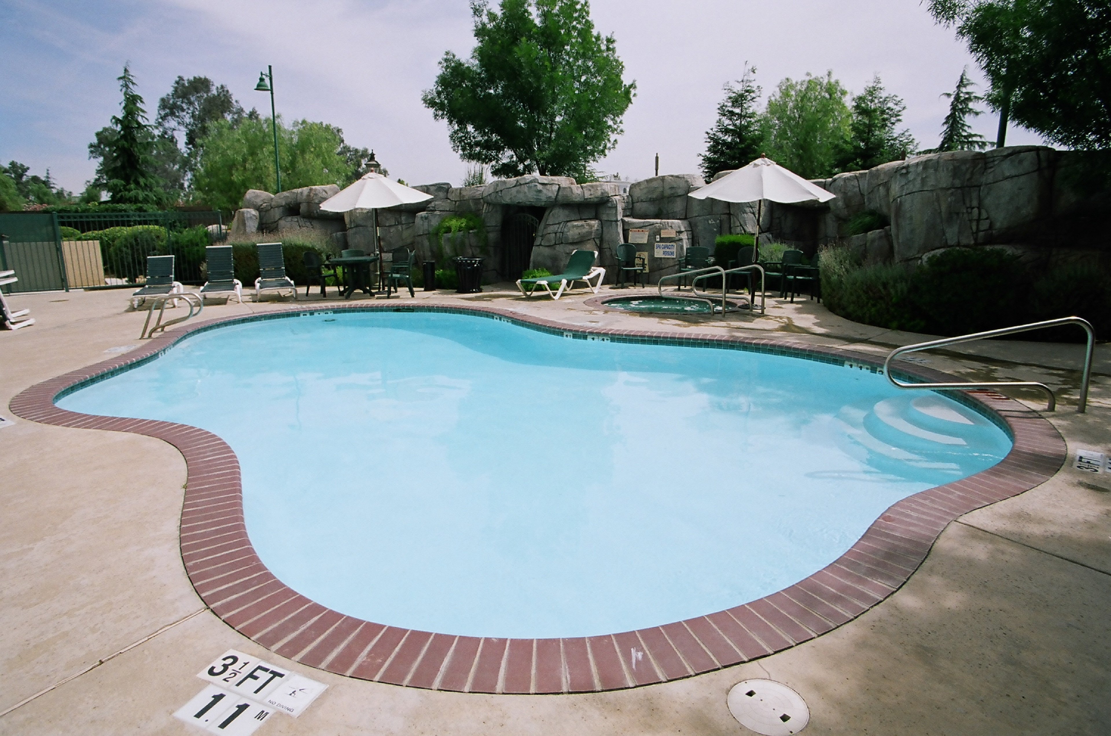 holiday inn selma swancourt by ihg