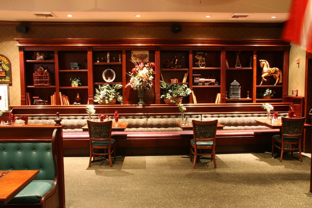 holiday inn selma swancourt by ihg