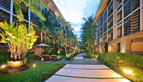 The Haven Bali Seminyak,Denpasar>>Bali,4 star