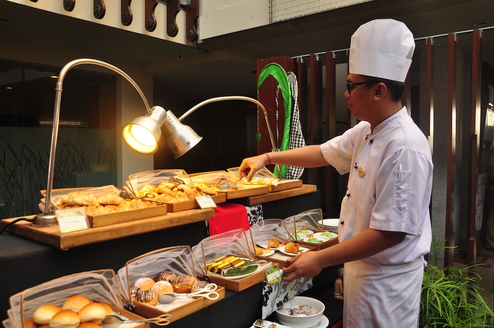 the haven bali seminyak