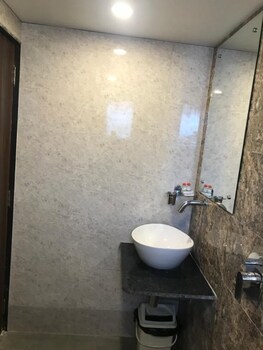 lucky service apartments