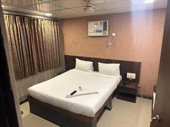 lucky service apartments