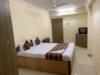 lucky service apartments