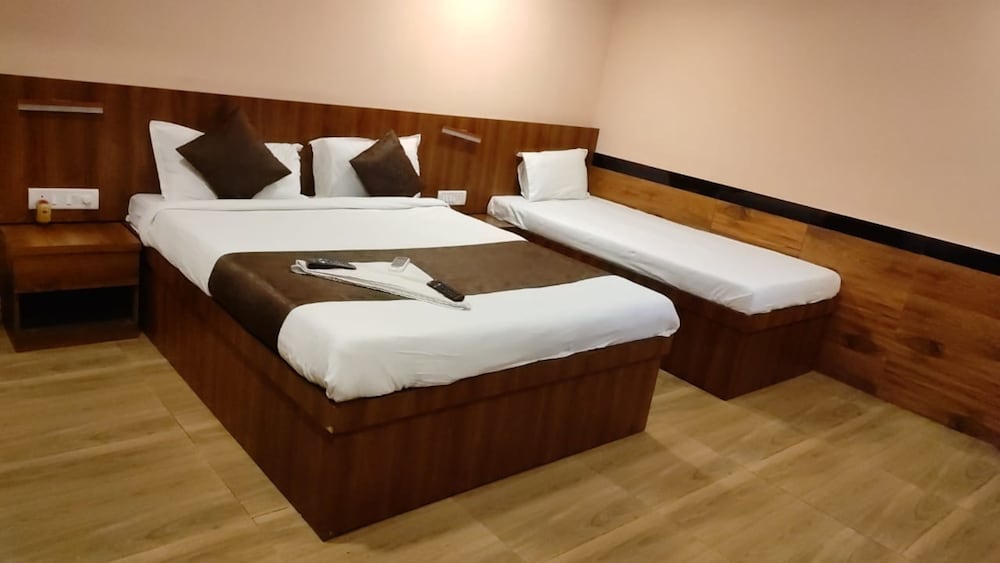 lucky service apartments