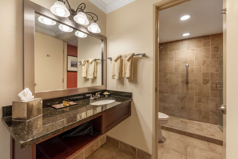 best western plus white bear country inn