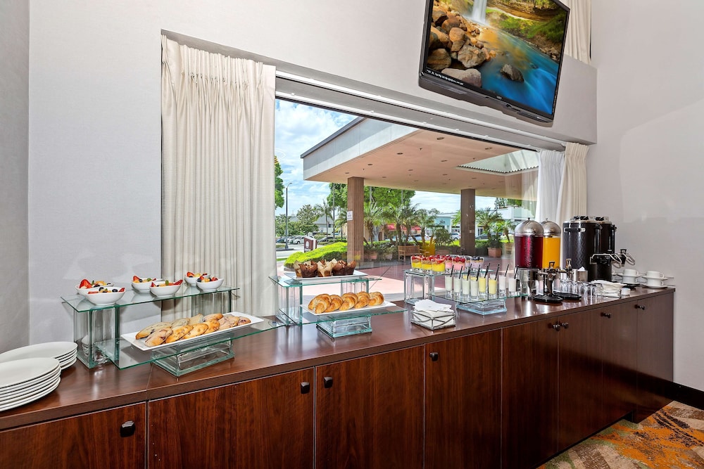 doubletree by hilton whittier los angeles
