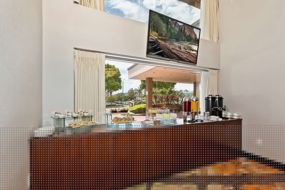 doubletree by hilton whittier los angeles