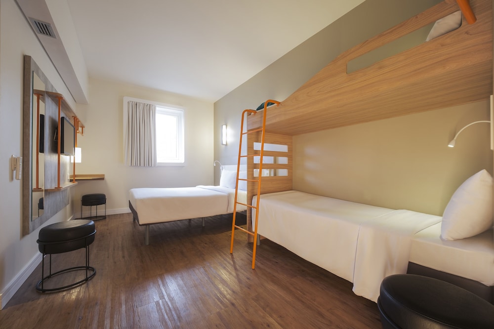 ibis budget farroupilha