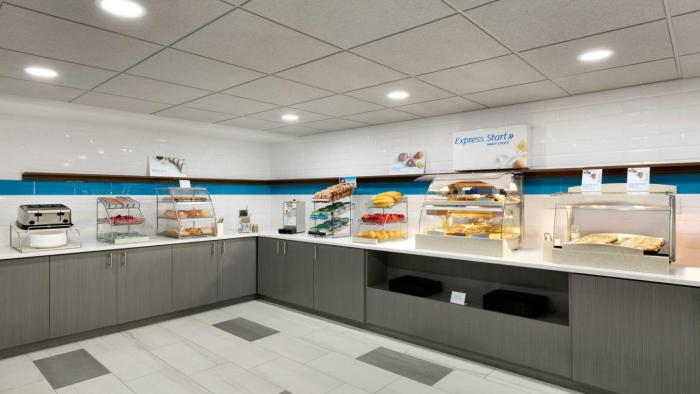 holiday inn express williamsbrg busch gardens area by ihg
