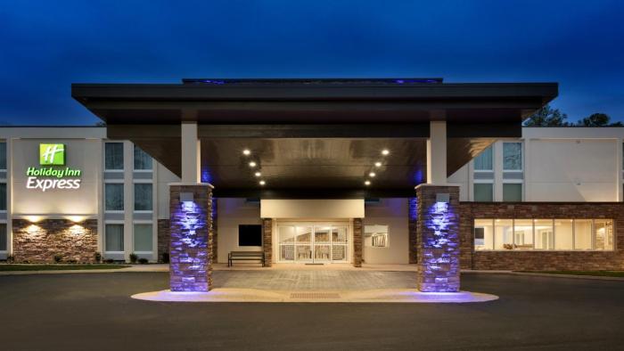 holiday inn express williamsbrg busch gardens area by ihg