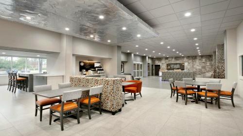 holiday inn express williamsbrg busch gardens area by ihg