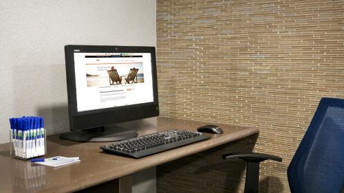 holiday inn express williamsbrg busch gardens area by ihg
