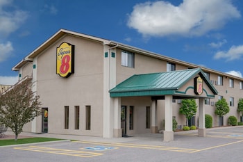 Super 8 By Wyndham Willmar,Willmar>>Kandiyohi,2 star