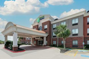 holiday inn express hotel and suites winnie by ihg