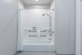 Holiday Inn Express Hotel & Suites Winnie By Ihg,Winnie>>Beaumont,3 star