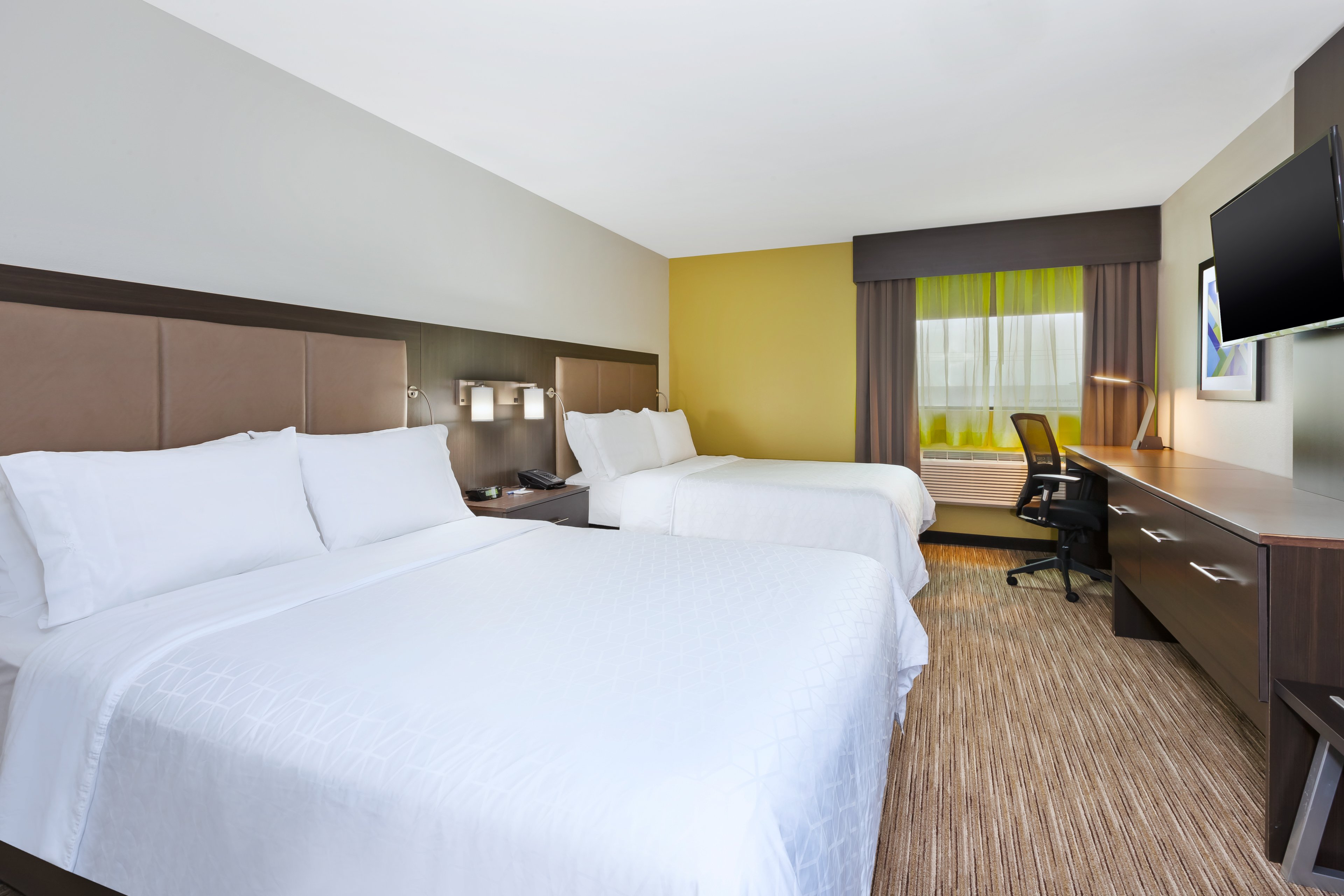 holiday inn express winnipeg airport polo park by ihg