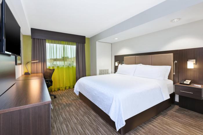 holiday inn express winnipeg airport polo park by ihg