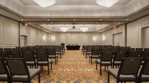 holiday inn winnipeg south by ihg