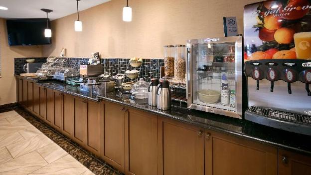 best western woodland inn