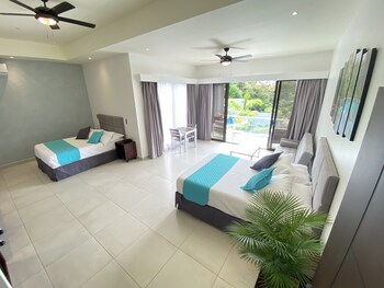 hotel naoz