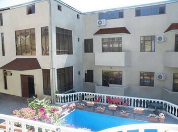 capital hotel
