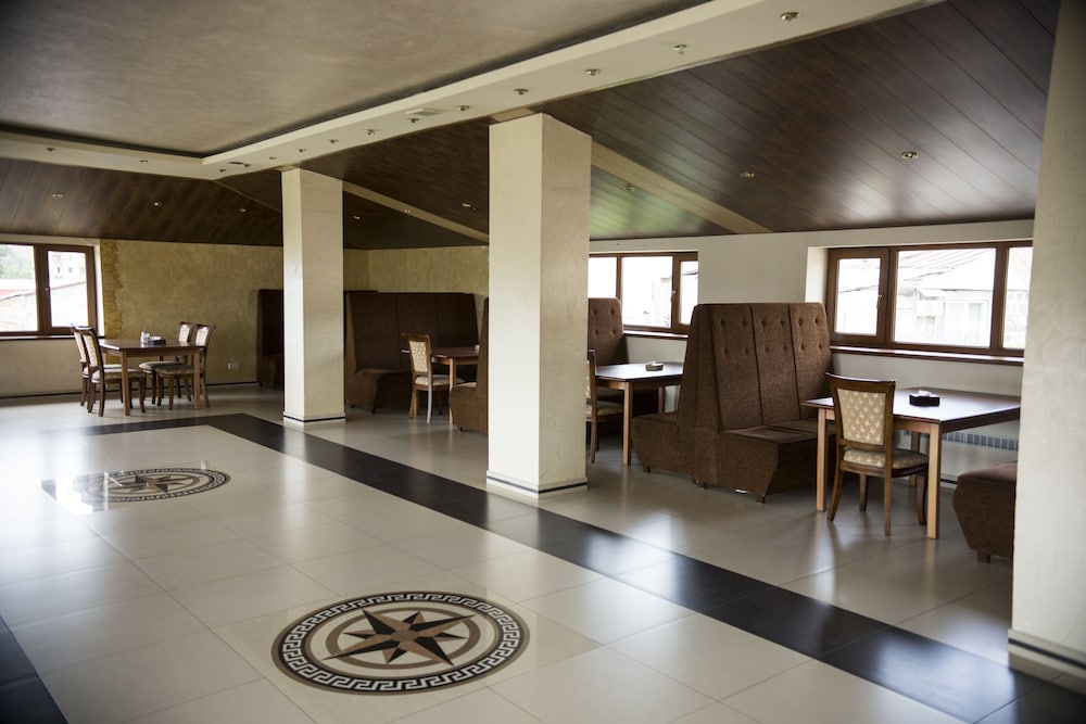 capital hotel