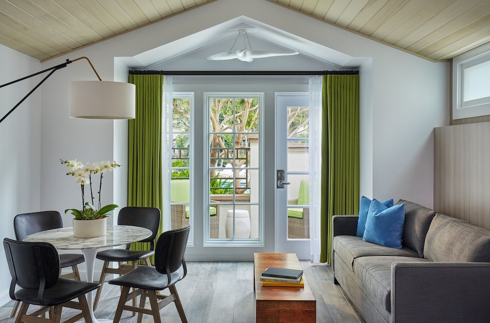 fairmont miramar bungalows