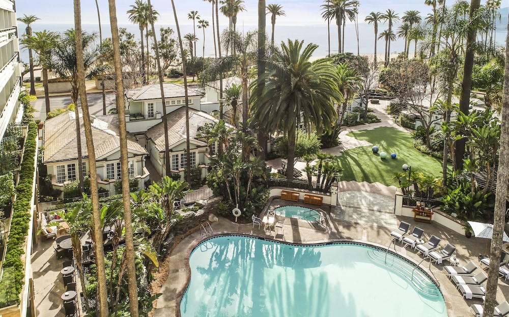 fairmont miramar bungalows