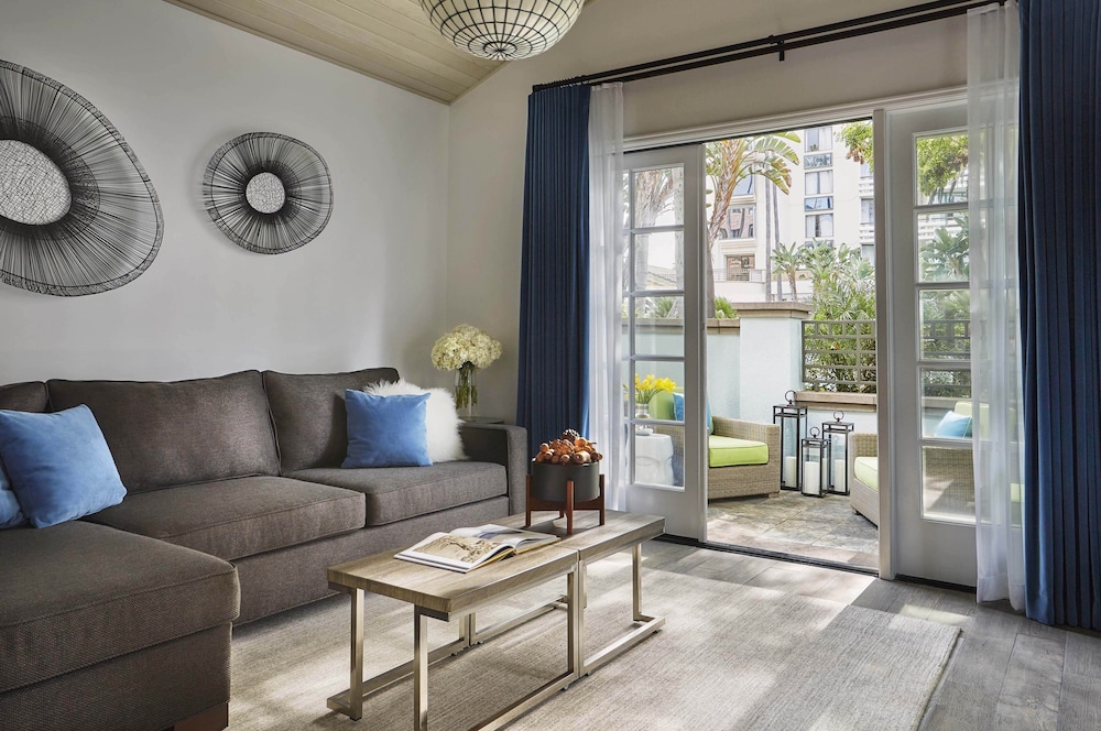 fairmont miramar bungalows