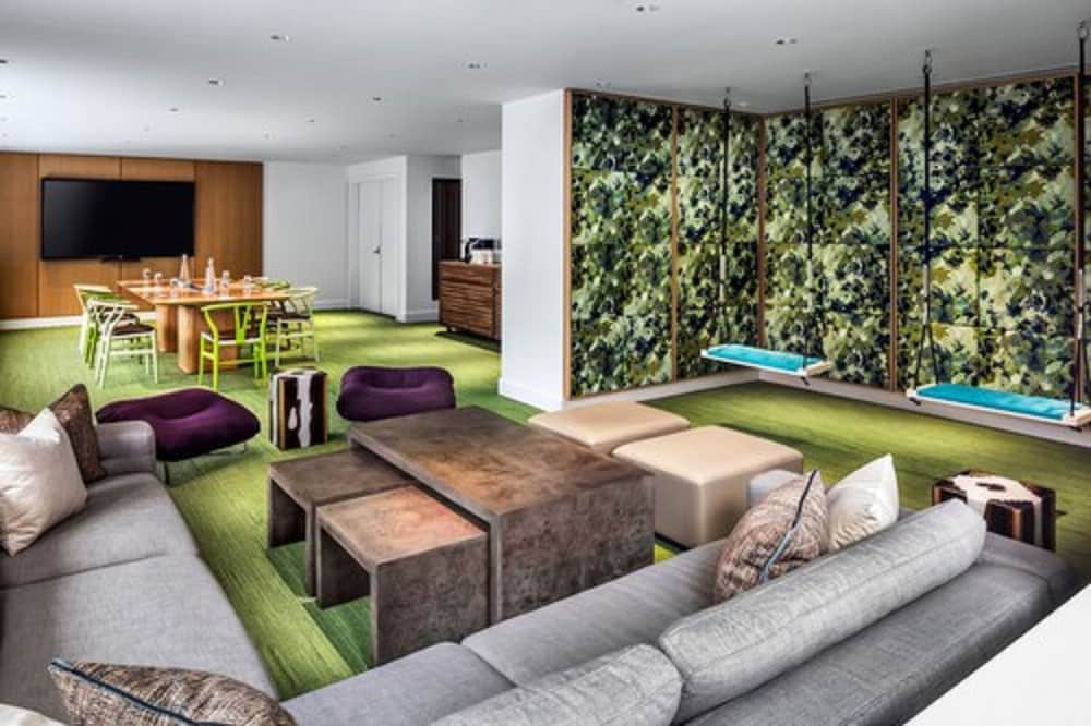 fairmont the queen elizabeth gold experience