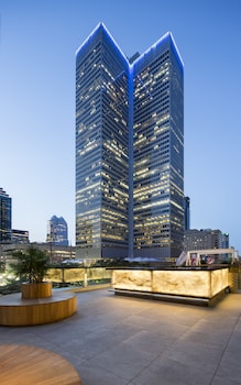 fairmont the queen elizabeth gold experience