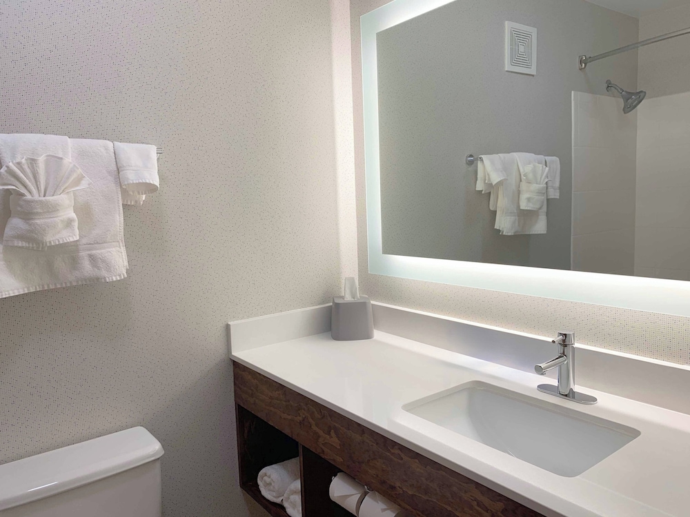 holiday inn express danville by ihg