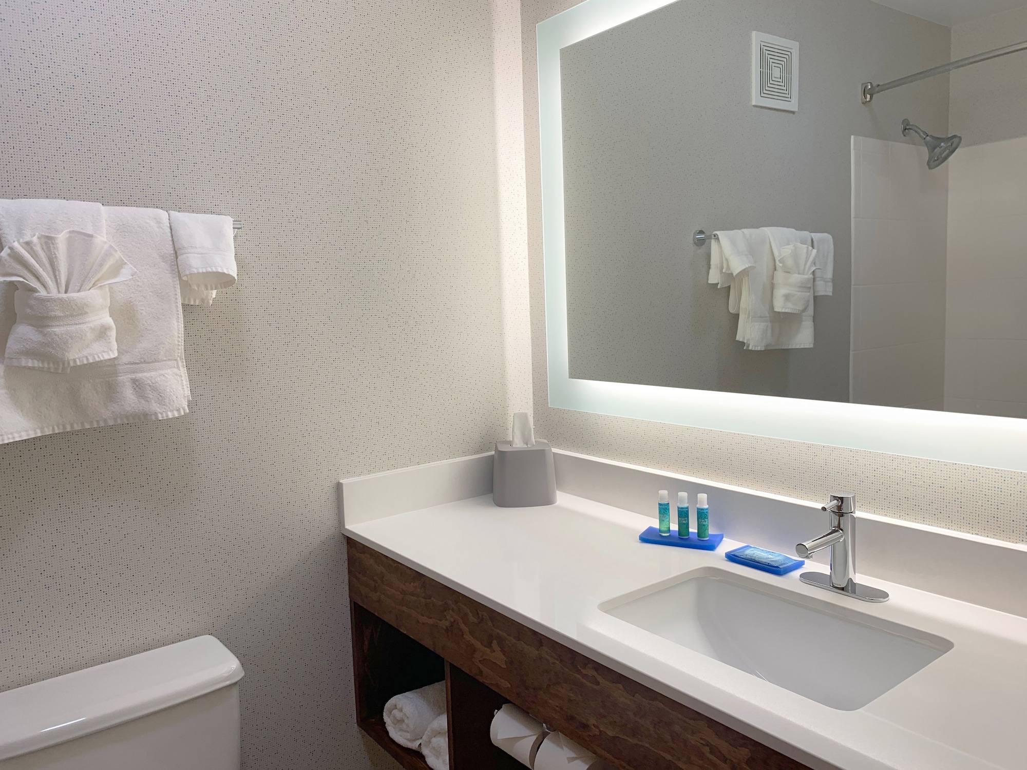 holiday inn express danville by ihg