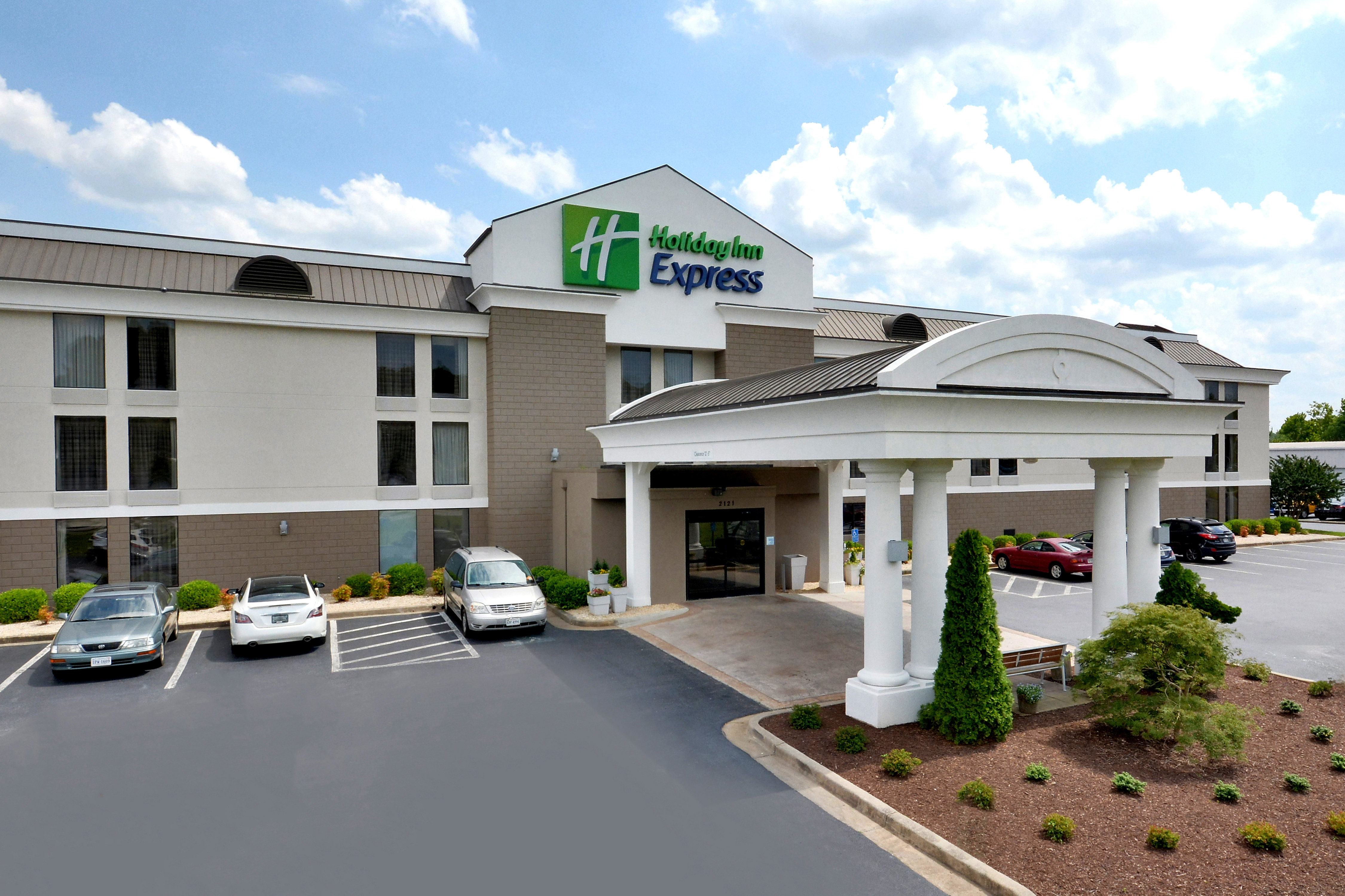 holiday inn express danville by ihg