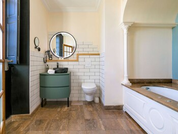 ibis styles dijon sud domaine de beauregard